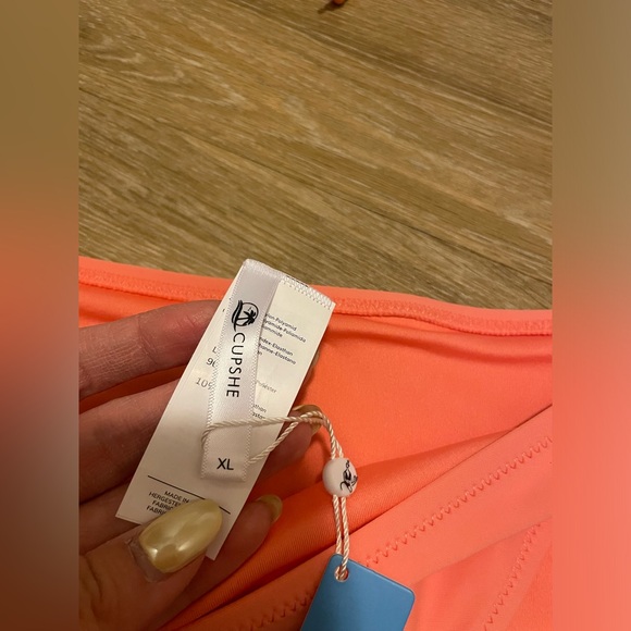 CUPSHE Rosalie Ruched Drawstring Knot Bikini - Picture 5 of 9